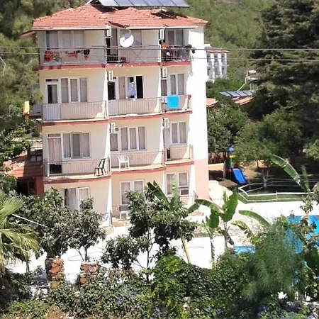 Oranj Ranch Otel 3*