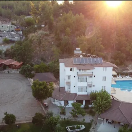 Oranj Ranch 3*
