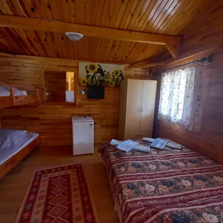 Oranj Ranch Otel 3*