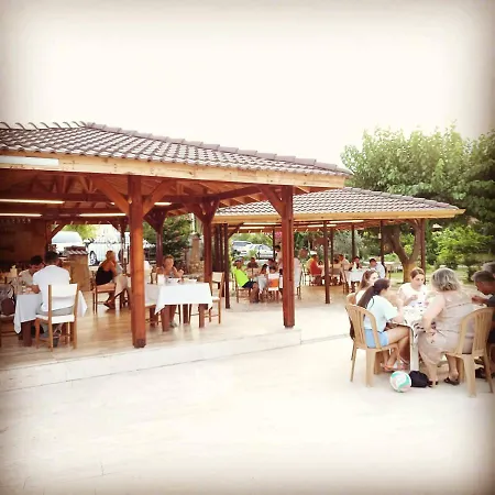 Oranj Ranch Hotel