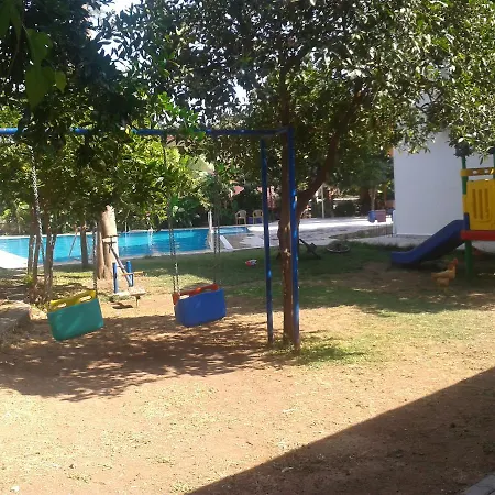 Oranj Ranch Hotel