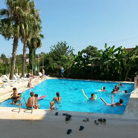 Hotel Oranj Ranch 3*